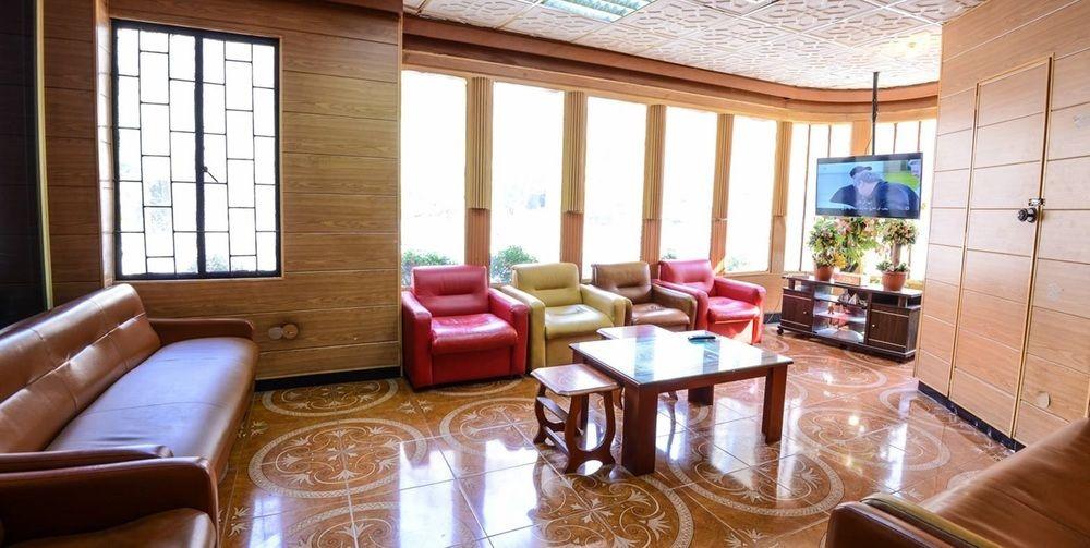 Regis Hotel Beirut Exterior photo