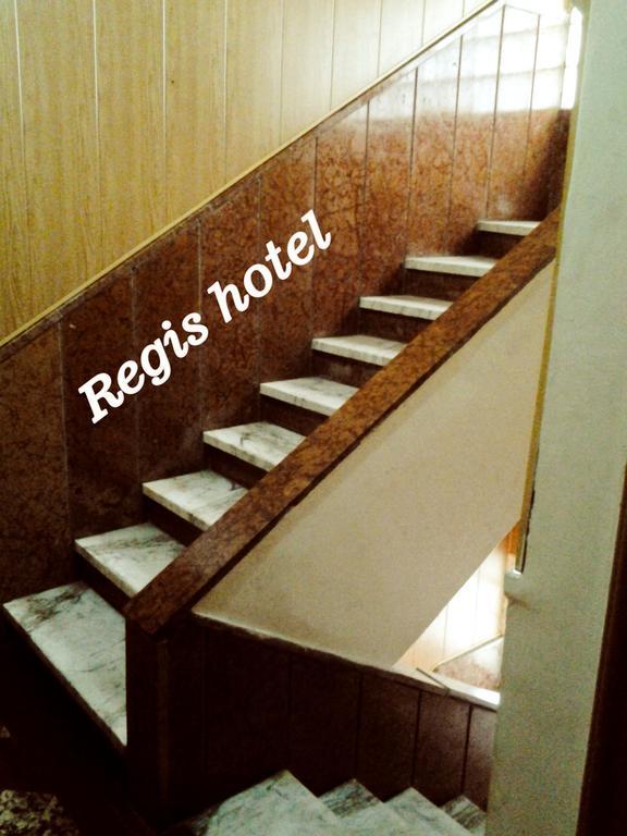 Regis Hotel Beirut Exterior photo